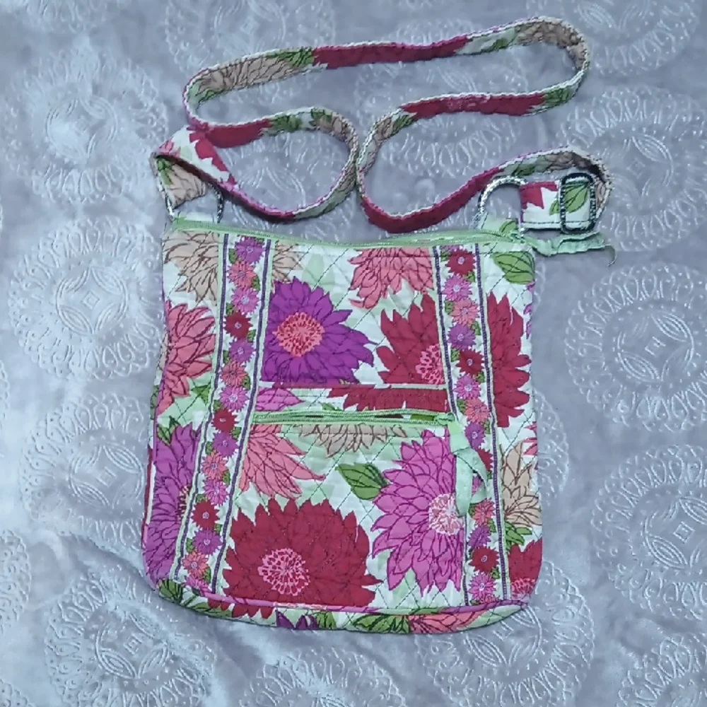 Vera Bradley Pink and Green Floral Crossbody Bag - Picture 1 of 8